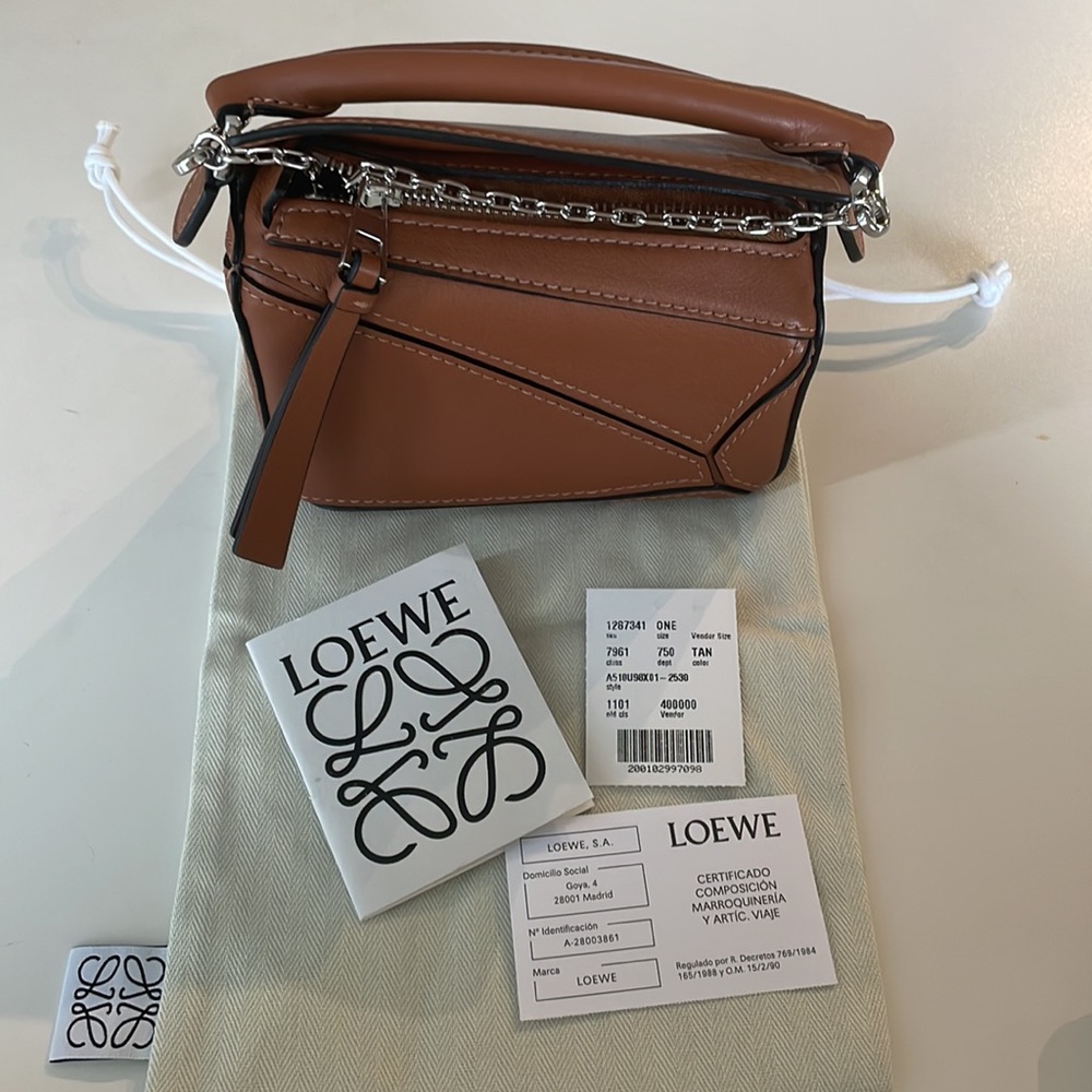 SOLD! LOEWE Nano Puzzle Tan Leather Crossbody Bag - Picture 8 of 9